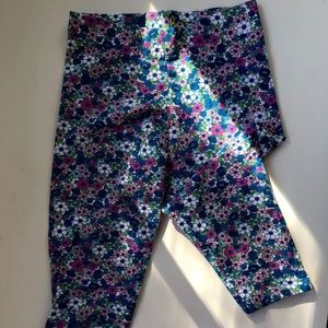 Girls  Mini Boden floral Capri pants